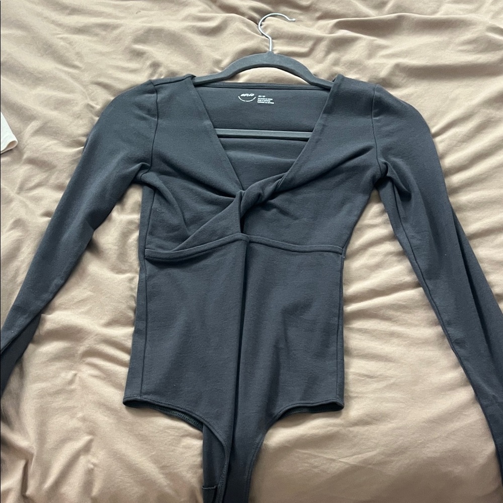 SET of Aerie Twist front Gray Long Sleeve Bodysuit